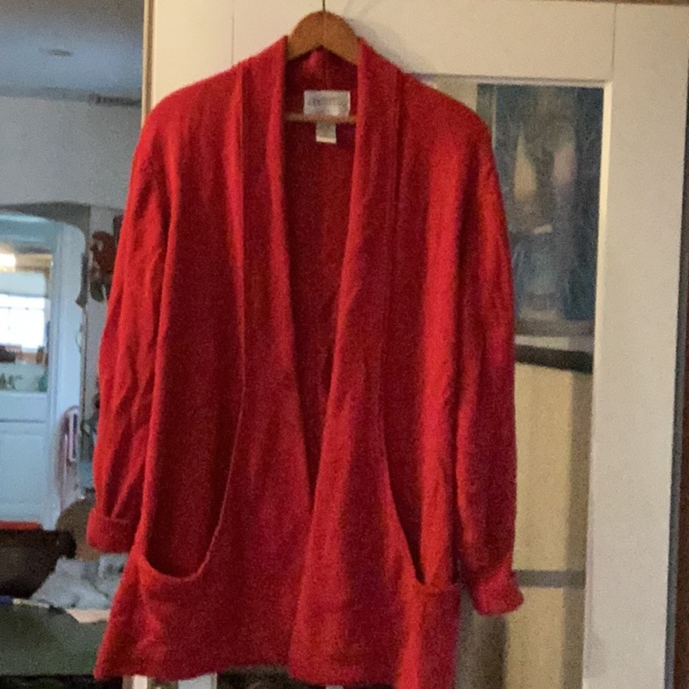 Cardigan sweater